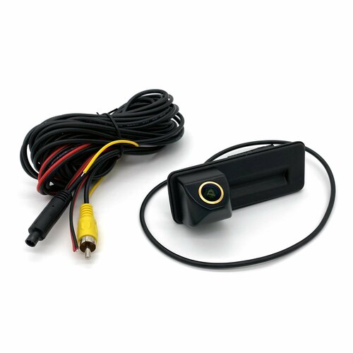 Камера заднего вида в плафоне для Audi A1 8X A3 8V дорестайлинг и A4 B8 рестайлинг 1920X1080P AHD матрица 410800₽