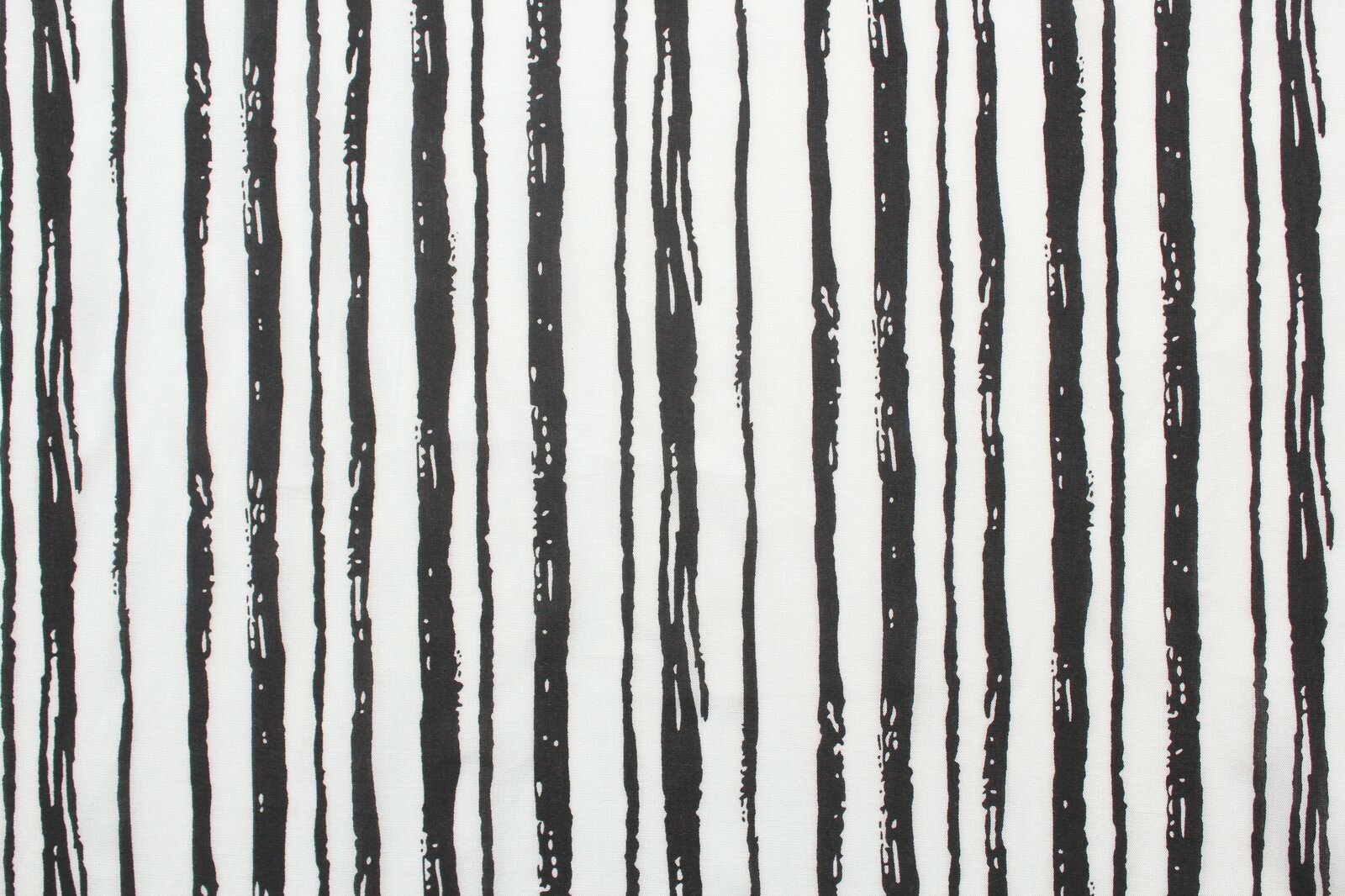 Ткань Вискоза блузочно-плательная чёрная полоска на белом, ш140см, 0,5 м