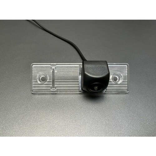 Камера заднего вида для Chevrolet (Шевроле) 2004 - 2015 NaviFly CVBS/AHD 1080P широкоугольная 170 градусов FishEye (эффект рыбий глаз)