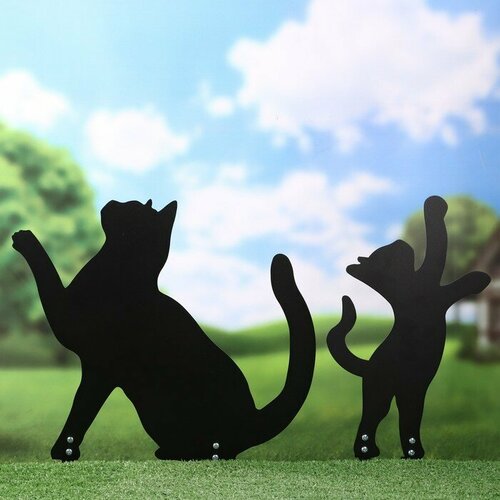 Садовые фигуры Кошачья семейка черная 2224₽