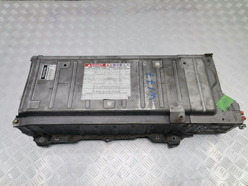 Батарея высоковольтная Toyota Prius 2 (XW20) G951047031 арт. 1760875