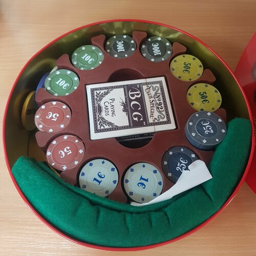 Покерный набор 240 фишек 36655 2500₽