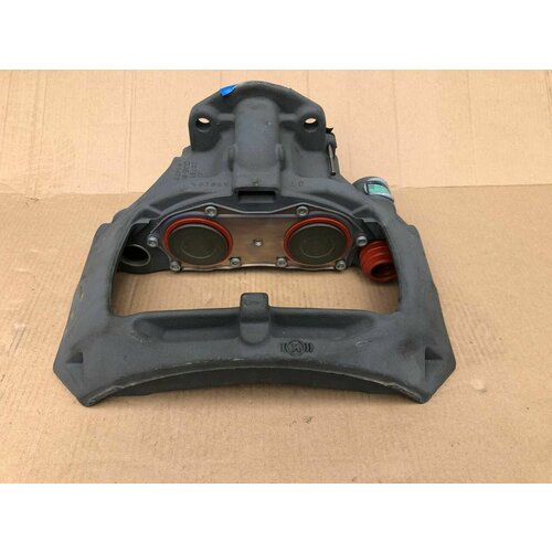 Тормозной суппорт передний левый Scania 4 серии МАЗ 203 KNORR k064530AT SN7170AT 98500₽