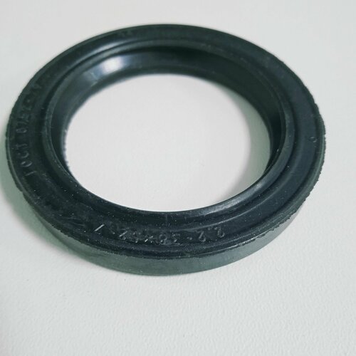 Сальник ступицы оси заднего колеса арт 1111-3104035 38х52х7 для ам ВАЗ-1111ОКА 250₽