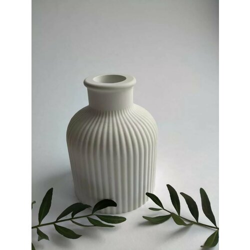 Ваза декоративная гипсовая