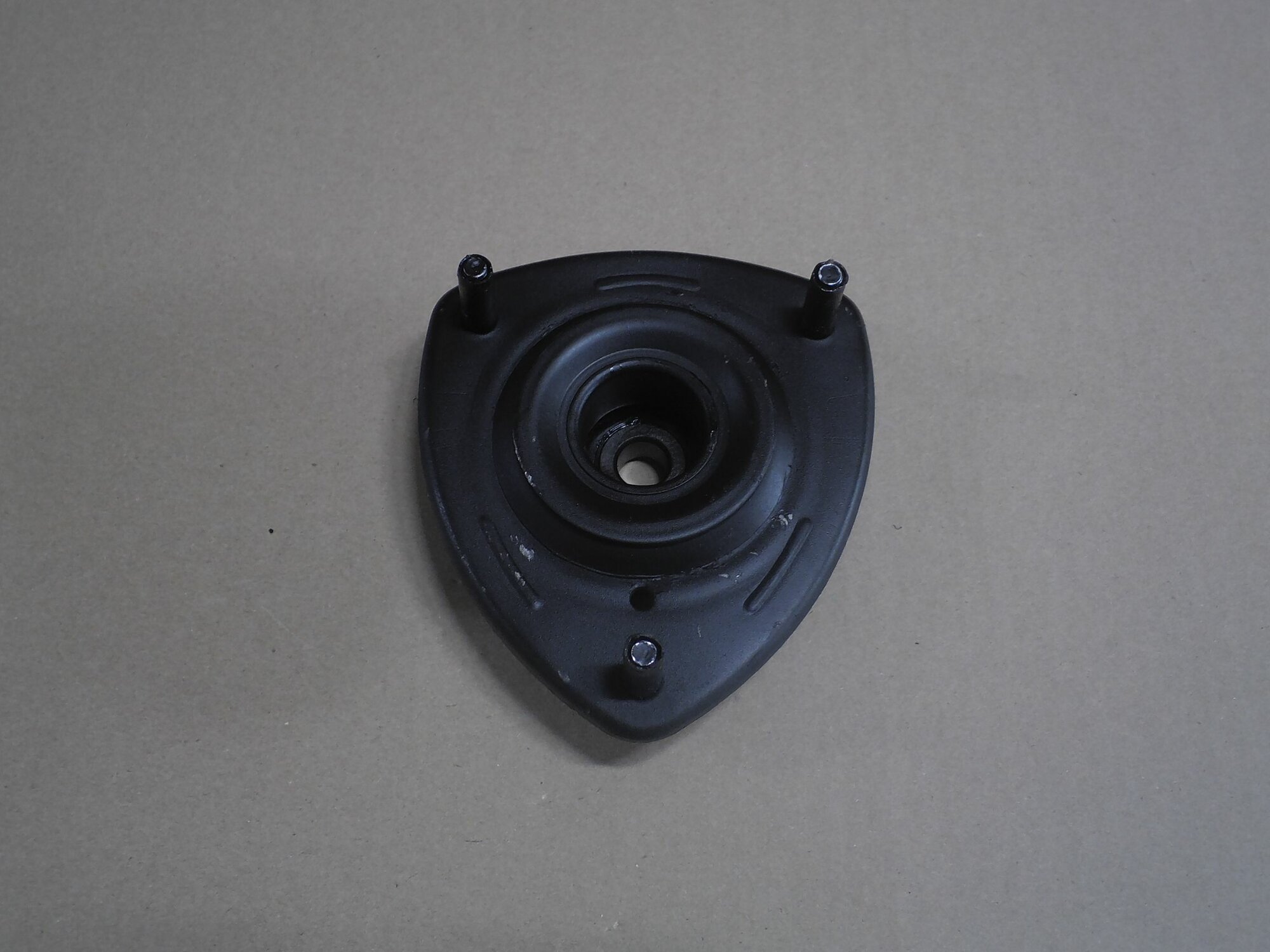 Опора переднего амортизатора MK MK CROSS d14 (1014001713)