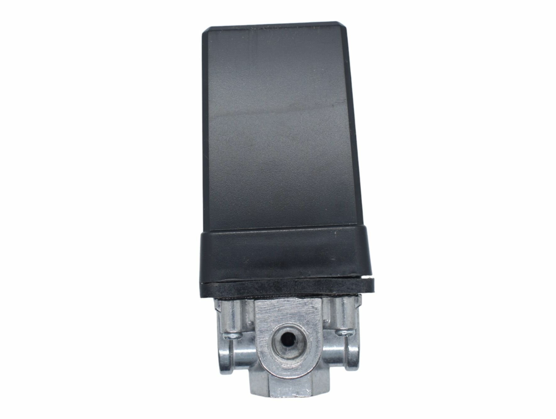 Реле давления (автоматика, выключатель) на компрессор 4 выхода 380В Grosswald — фото 1