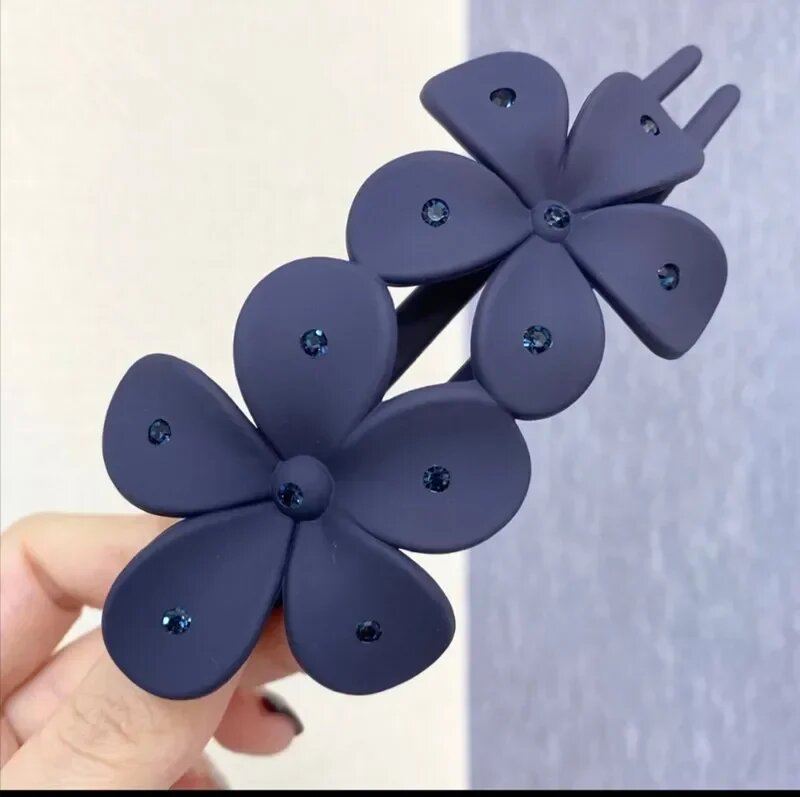 Пластиковые матовые заколки-крабы с цветком Синий, blue