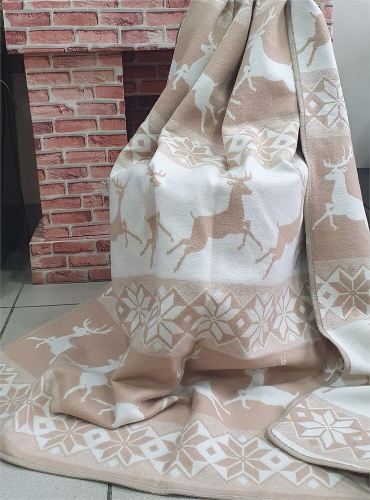 Одеяло хлопковое жаккардовое в канте (Олени) бежевое. 140х205