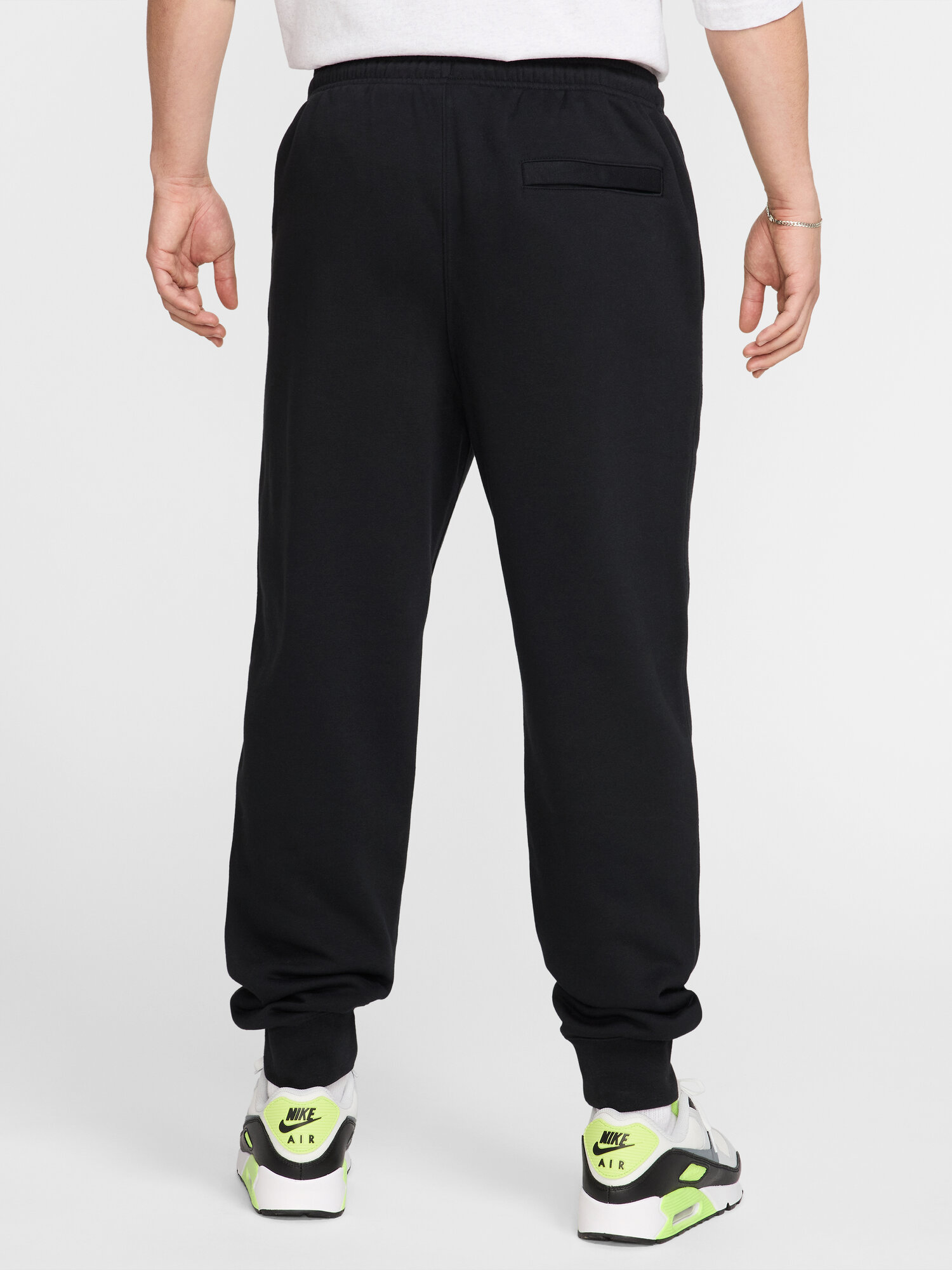 Брюки спортивные NIKE Club, размер L, черный — фото 1