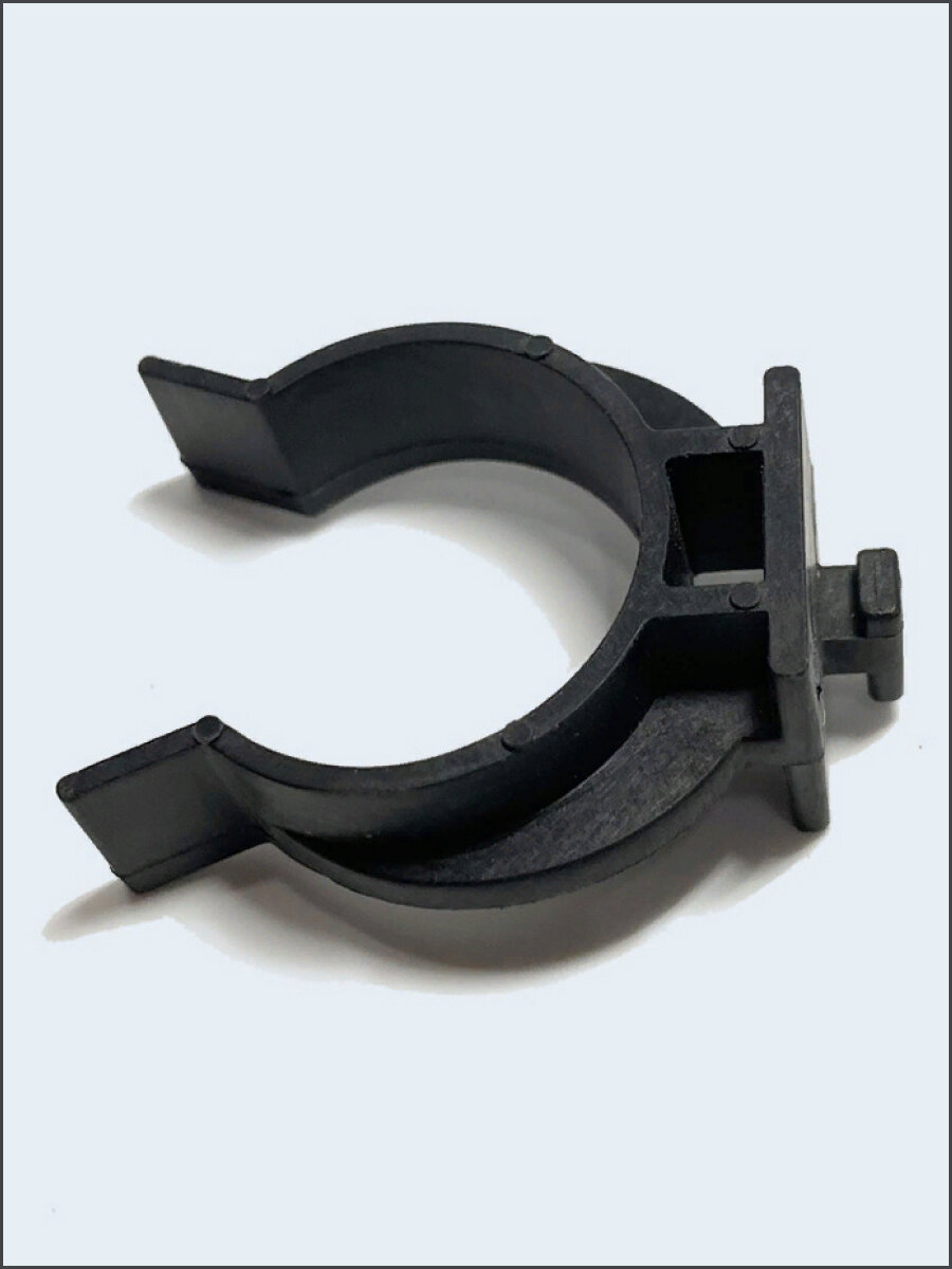 Клипса - держатель для пластикового цоколя, диаметр 26 мм. - фотография № 3