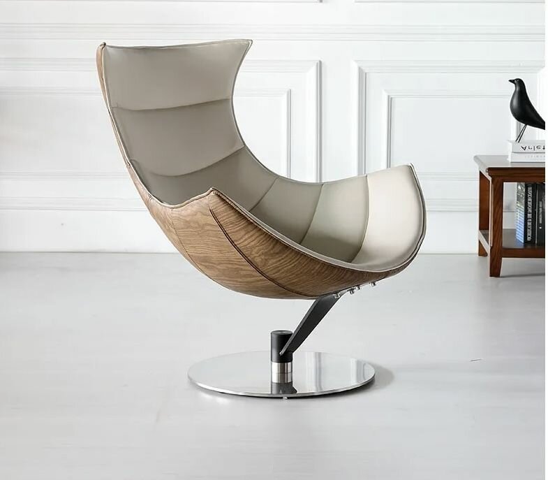 фото Кресло LOBSTER CHAIR из натуральной кожи с оттоманкой