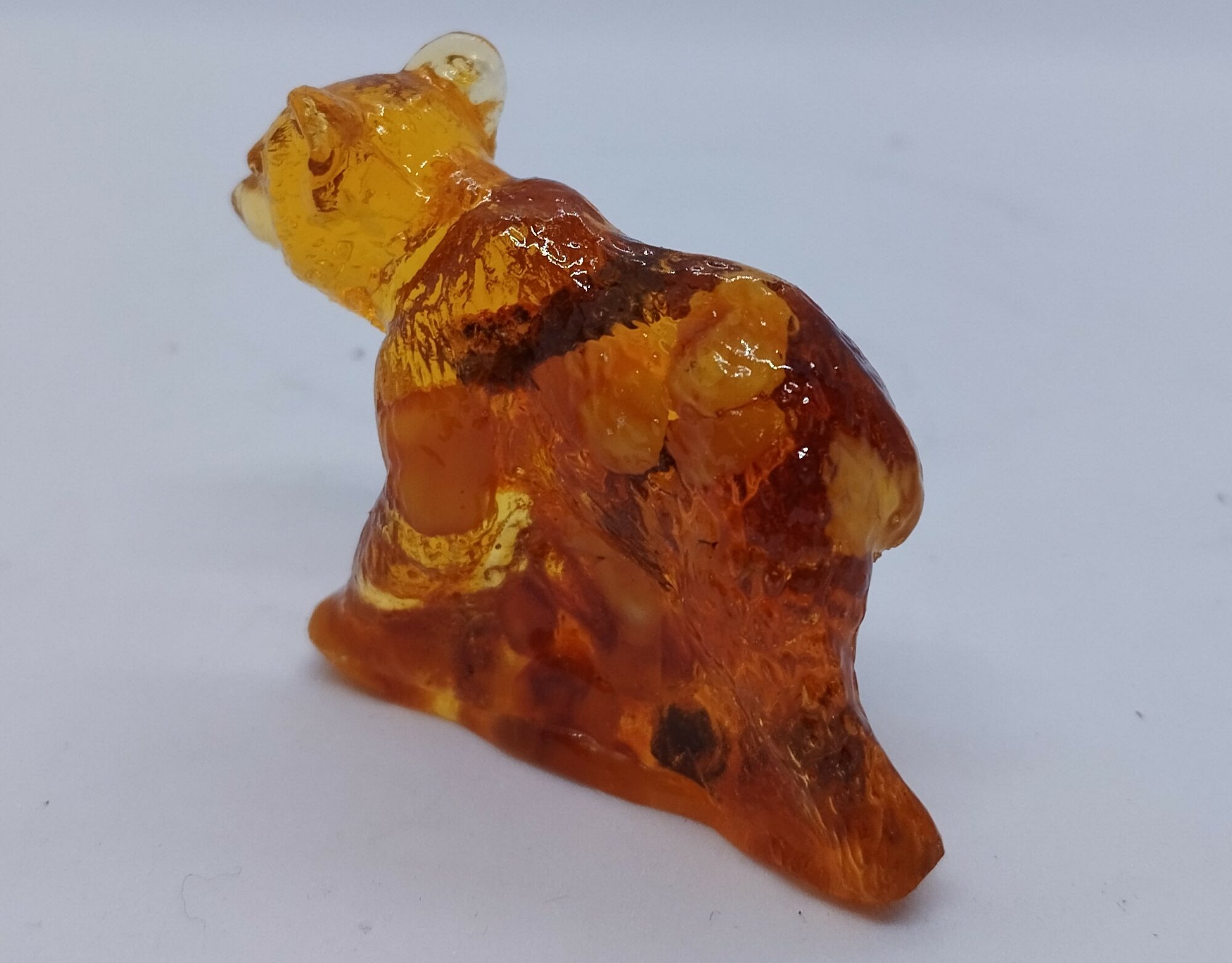 Янтарная фигурка "Медведь , 16 граммов " — фото 1