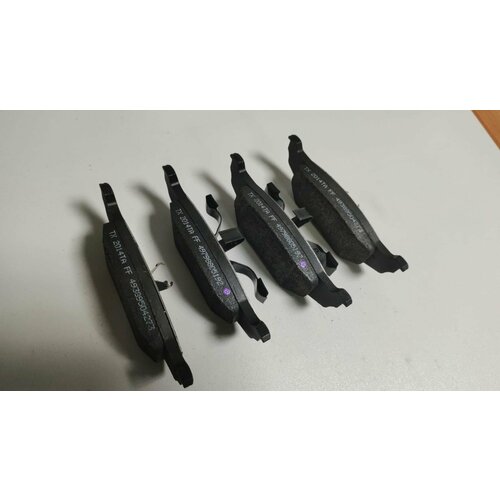 MOPAR Колодки тормозные 05135543AB Задние