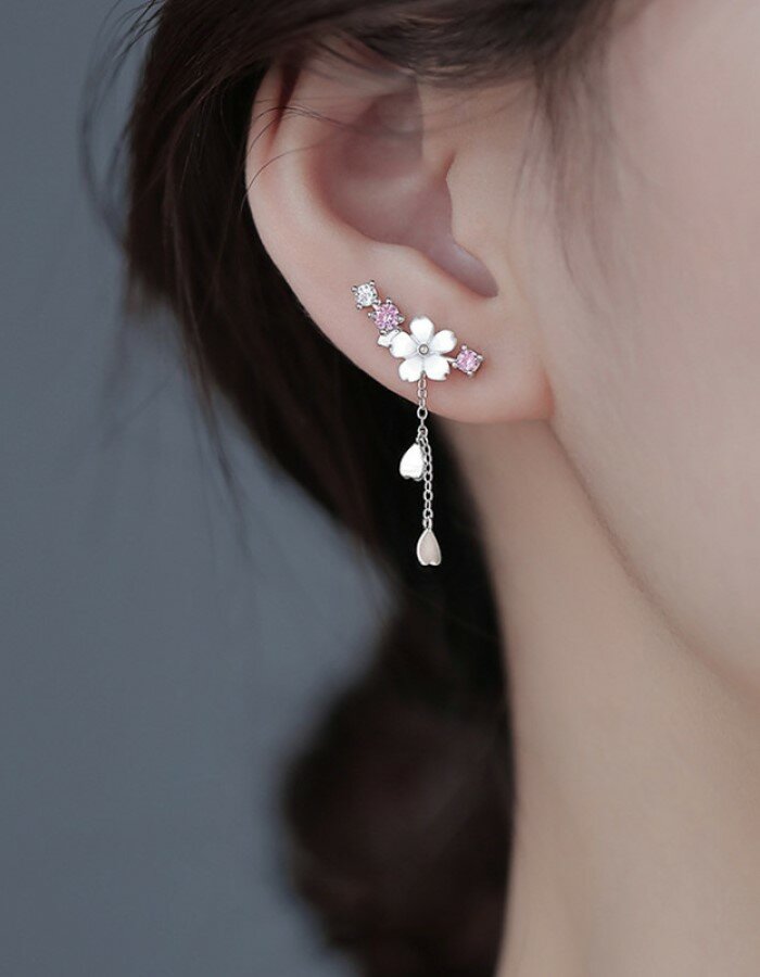 Серьги с подвесками, клаймберы WASABI jewell, циркон, искусственный камень, размер 29 мм, серебристый