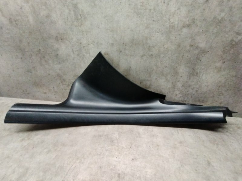 Накладка левая BMW 5 E60 51477025009