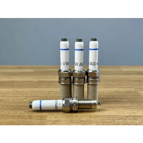 Свечи зажигания VAG 04C90561604C905616D 1 шт 424₽