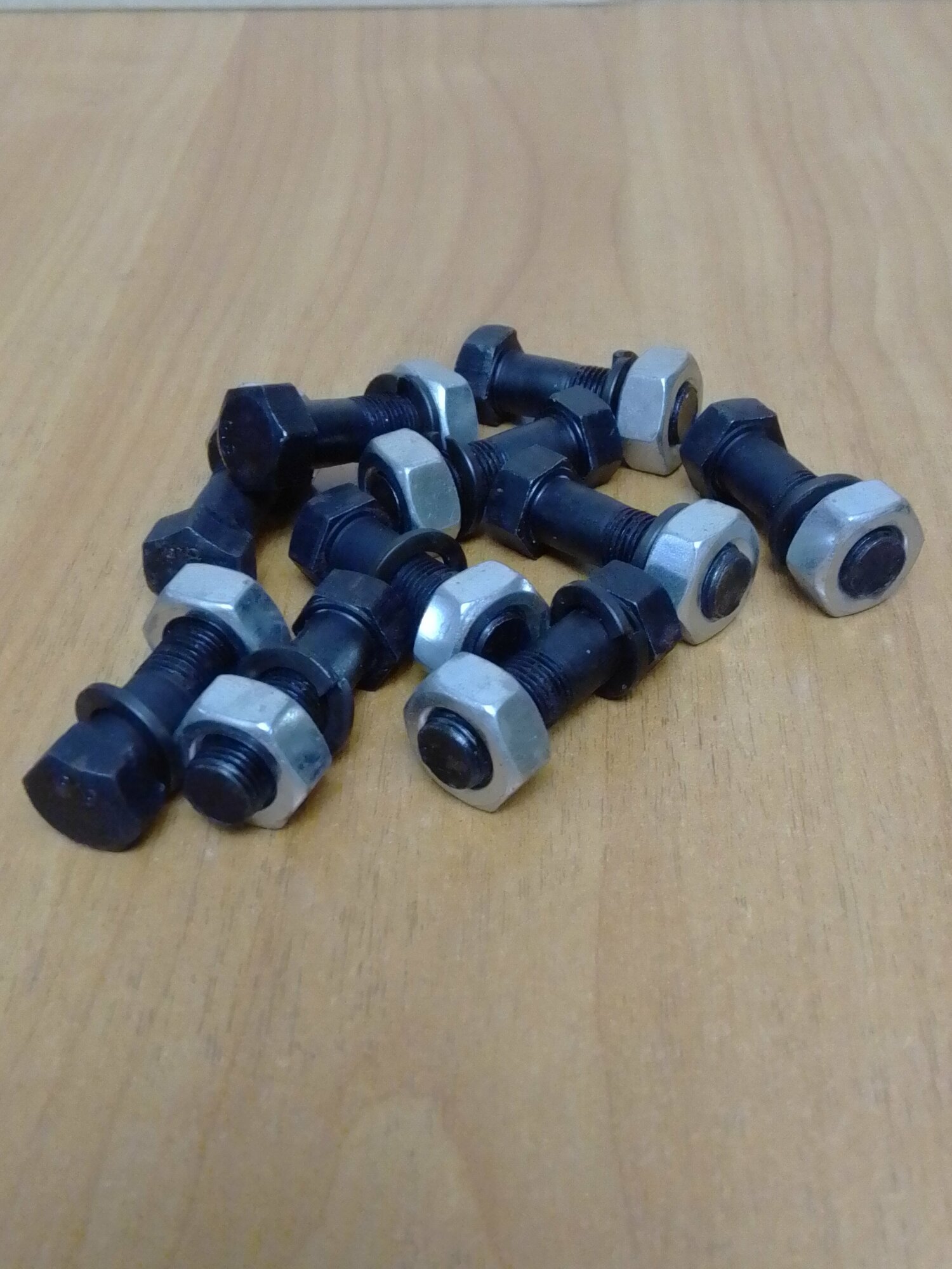 фото 290784-п29 . Болт М10х1х30 в сборе с гайкой и гровером для автомобилей (кардана Волга, Газель, УАЗ и др.). Комплект 10 штук. Красная Этна