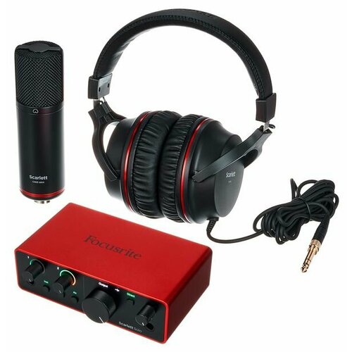 Комплект для звукозаписи Focusrite Scarlett Solo Studio 4th Gen