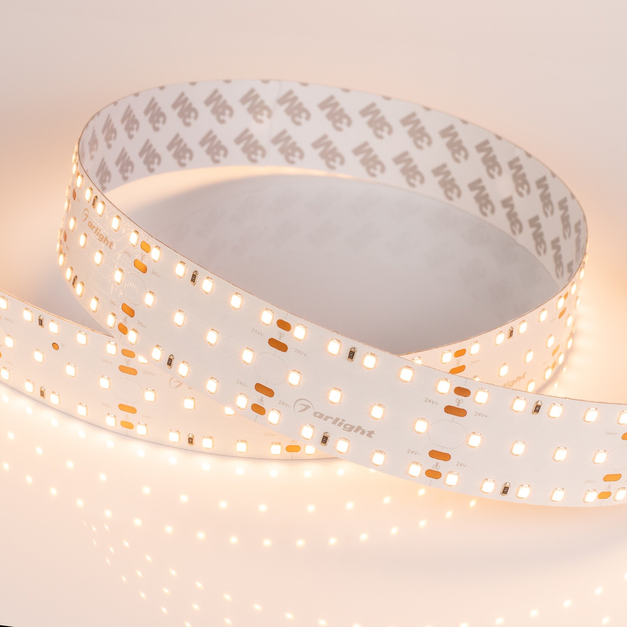 Светодиодная лента Arlight 25W/m 280LED/m 2835SMD теплый белый 2,5M - фото №2