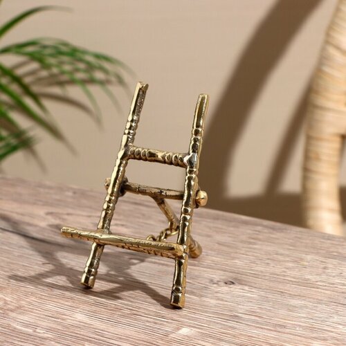 Мольберт мини Стэн латунь 8х6х105 см 1504₽