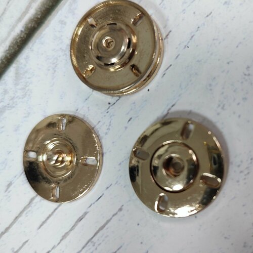 Кнопка пришивная металл 25мм золото 950₽