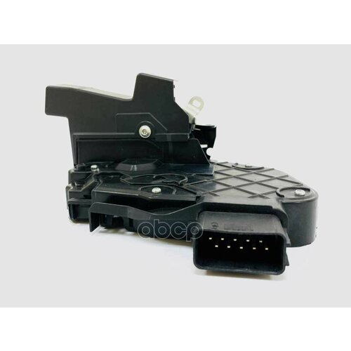 U0528023l_замок Двери Передней Левой Ukor Auto арт U0528023L 18180₽