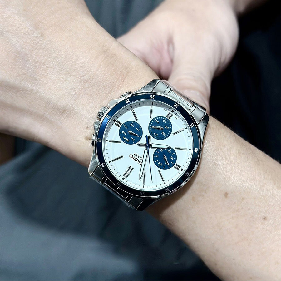 Наручные часы CASIO Collection, белый, синий, серебряный — фото 1