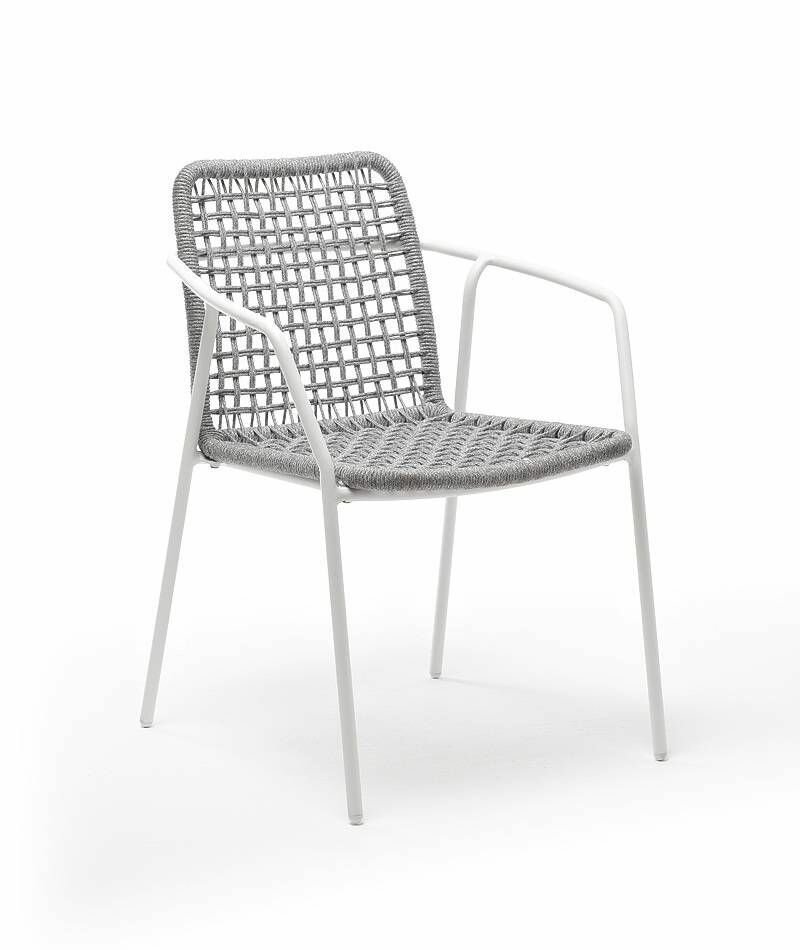 Садовое кресло-стул тунис из белого алюминия плетенный из светло-серого роупа 575×600×800