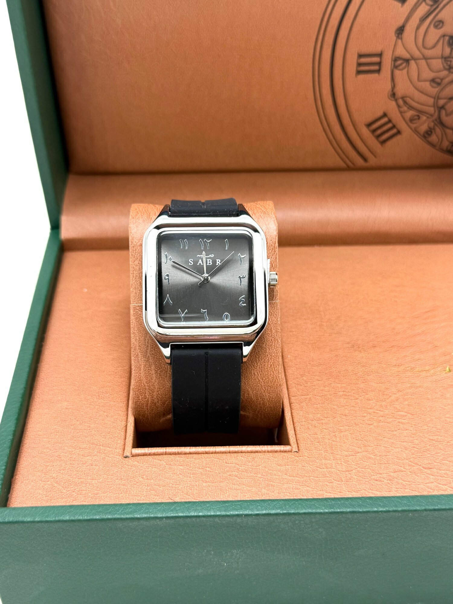 Наручные часы