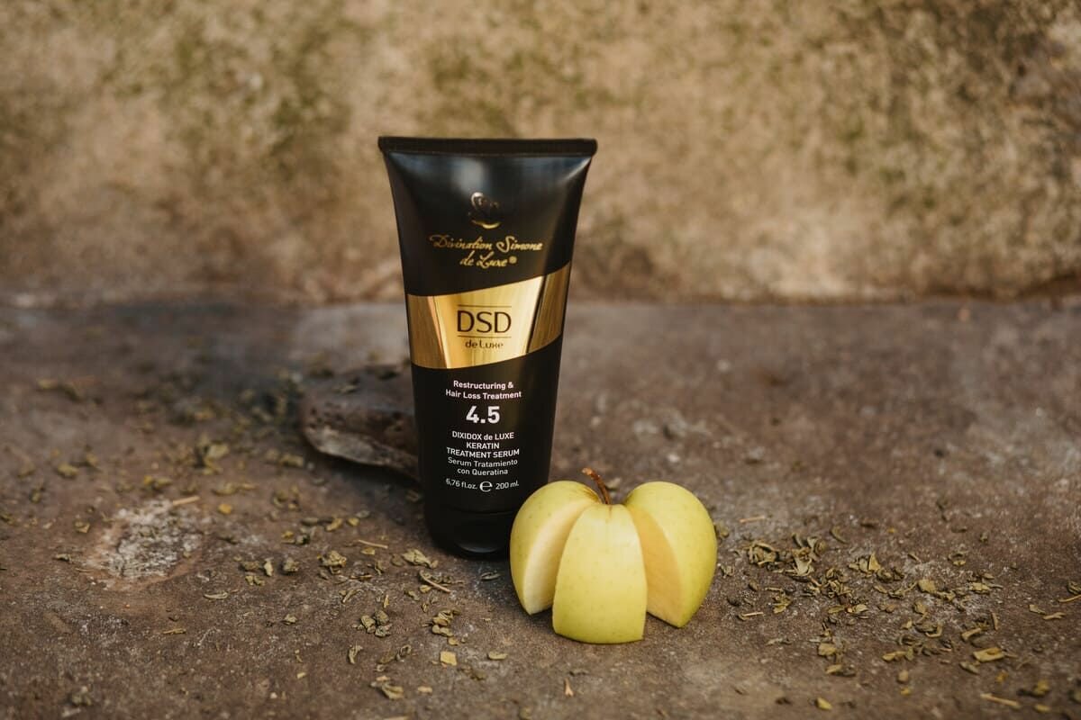 Divination Simone DeLuxe 4.5 Keratin Treatment Serum сыворотка для волос обогащенная кератином — фото 1