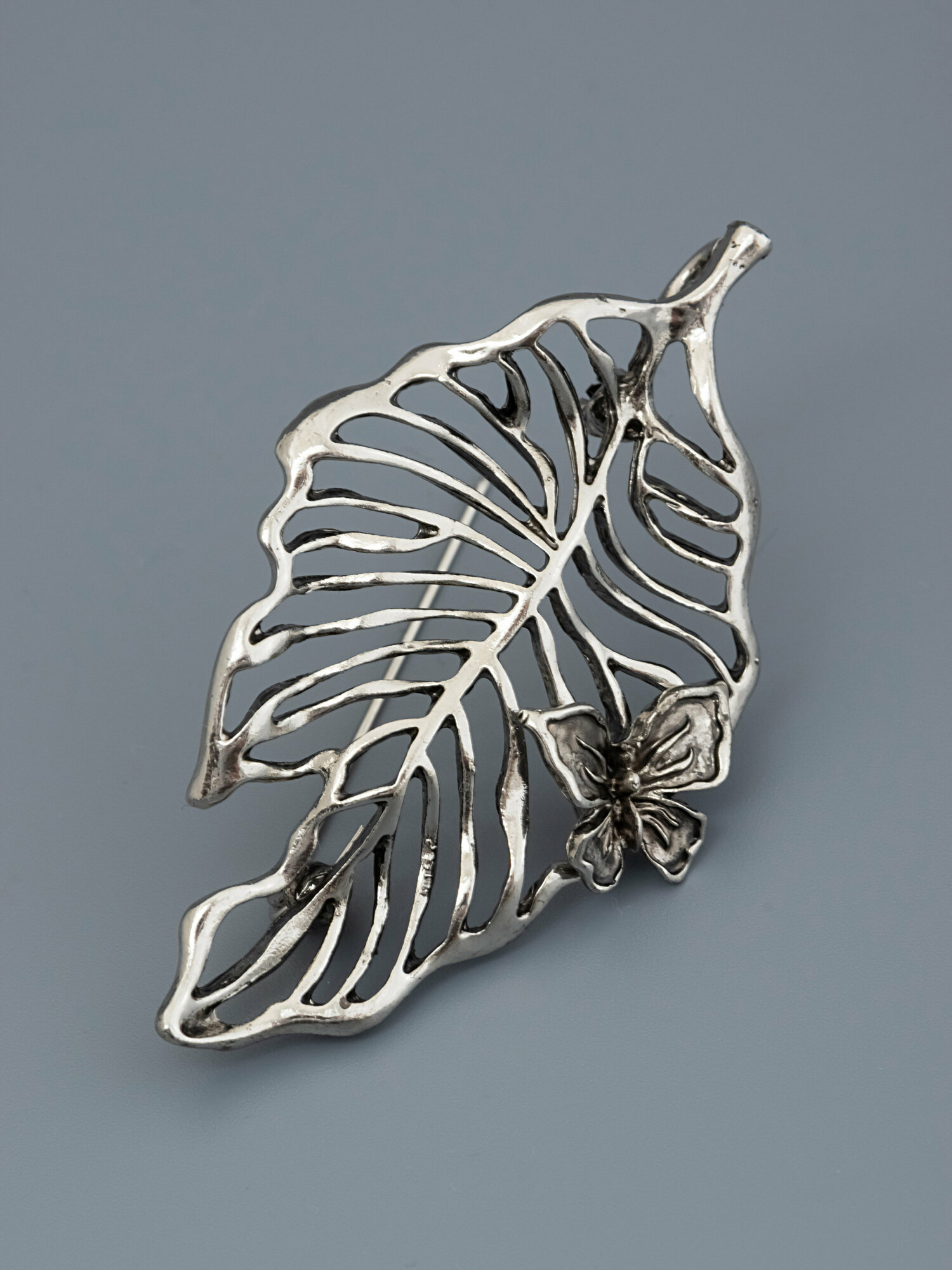 Брошь ЖемАрт, серебристый — фото 1