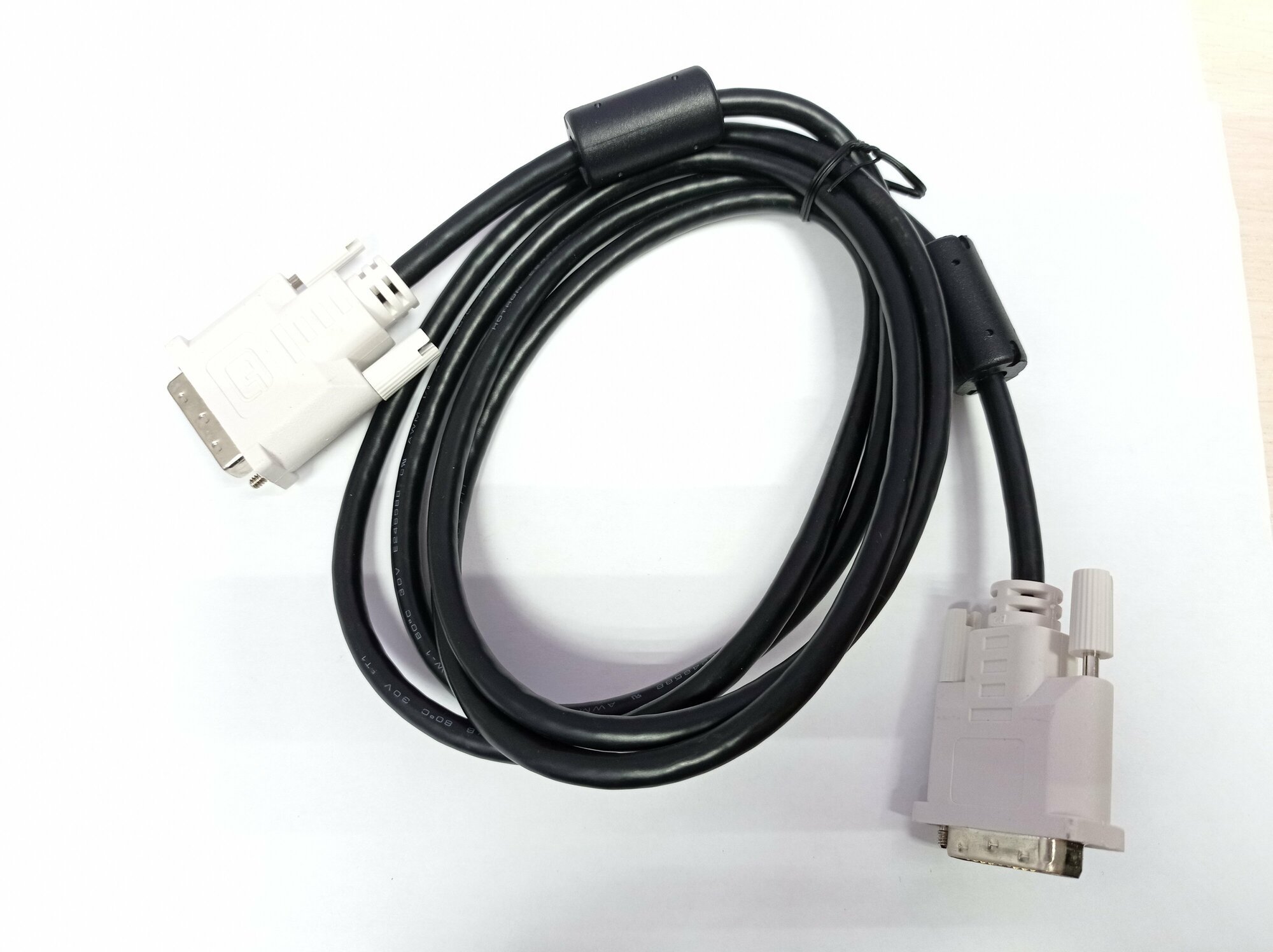 фото Кабель DVI - DVI 1