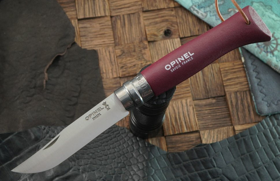 Складной нож Opinel № 8 Trekking нержавеющая сталь (бордовая рукоять)