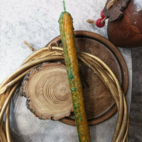 Свеча для привлечения денег и материального благополучия