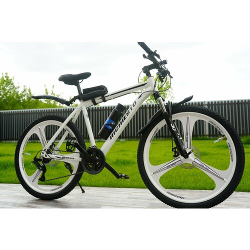 Велосипед RICHIESTO 26 на литых дисках ТРИ луча Горный Спортивный Унисекс белый матовый 2690000₽