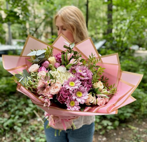 Изображение товара Букет "Влюбленность" - букет из свежих цветов для любого повода!
