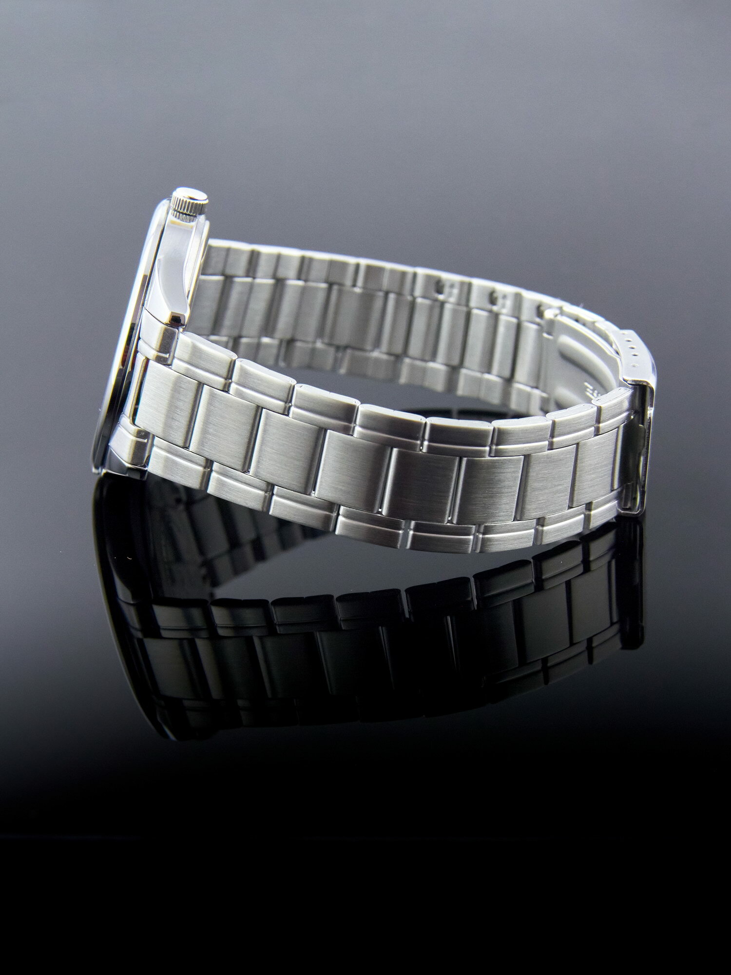 Наручные часы CASIO Классика, хром — фото 1