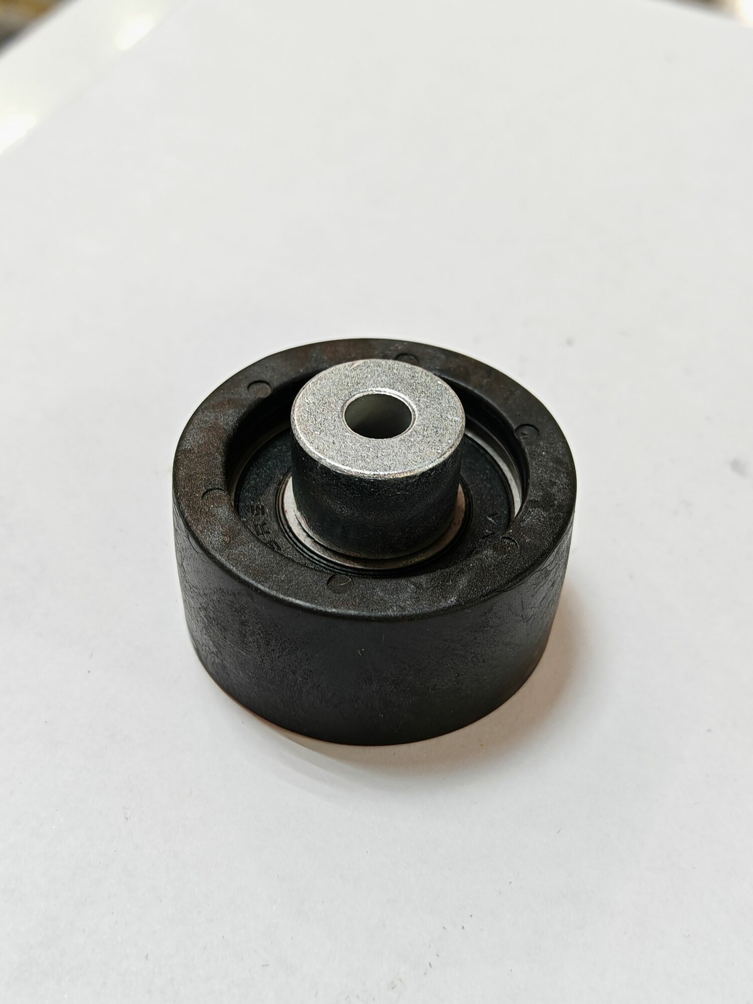 Ролик натяжителя Husqvarna ST 224 227 230 5868802-02 (Оригинал)