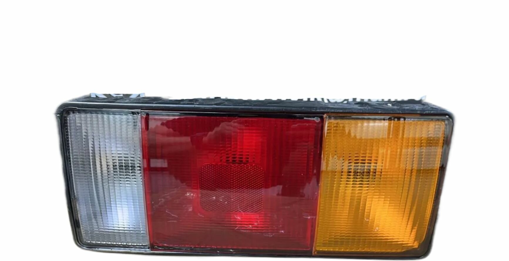 Фонарь (Стоп-сигнал) задний правый Hyundai HD78 HD65 HD72 HD120 HD35 HD170 HD250 HD270 HD320 HD360 HD370