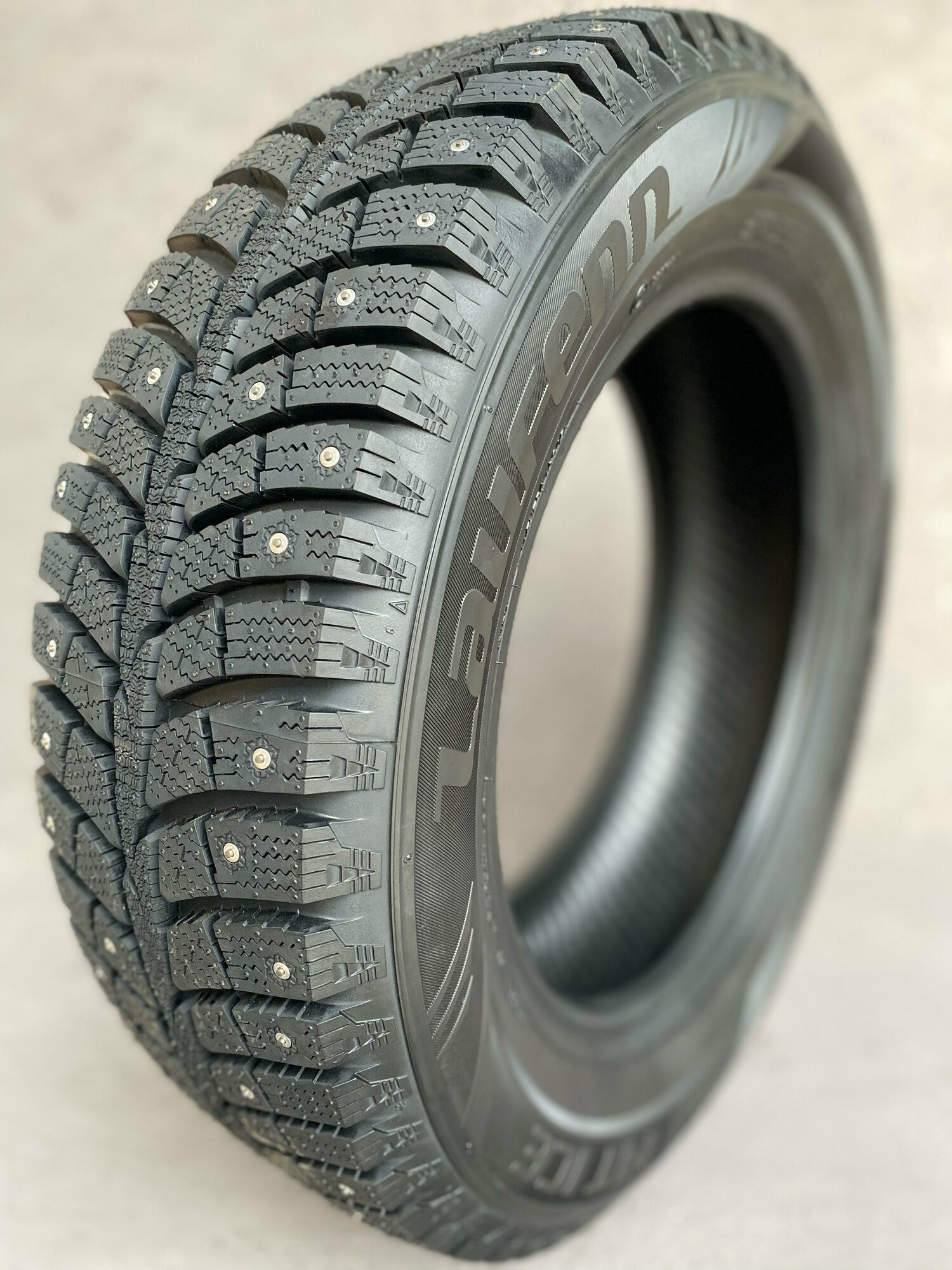 185/65 R15 92T XL LAUFENN I Fit Ice LW71 шип