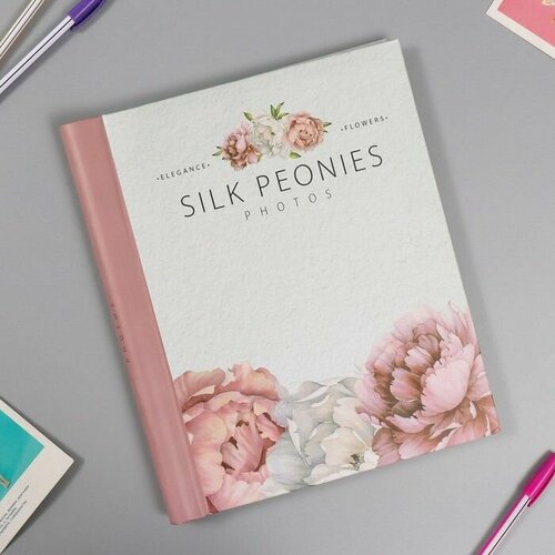 Фотоальбом на 10 магнитных листов 23х28 см внутр спираль Silk peonies Пионы на шелке 1160₽