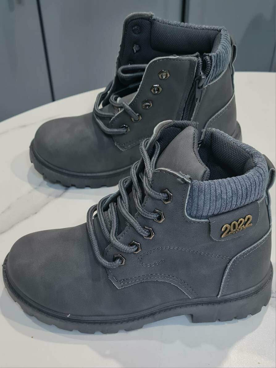 Ботинки размер 34 серый