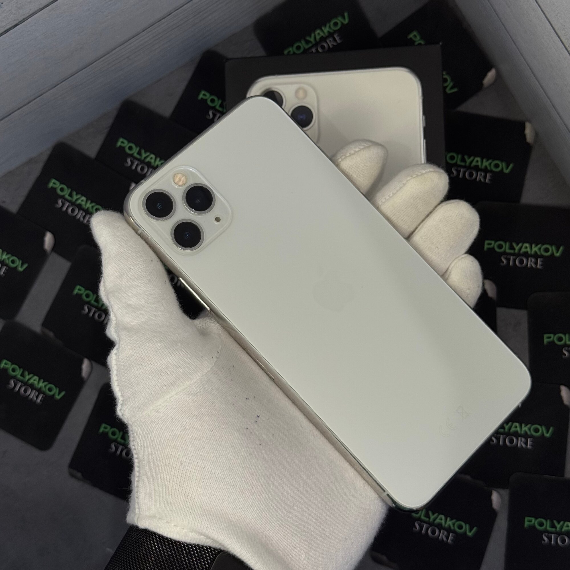Смартфон Apple iPhone 11 Pro Max 64 ГБ RU, nano SIM+eSIM, серебристый