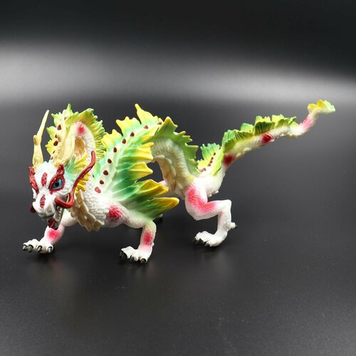 Фигурка животного Zateyo Китайский Дракон символ нового года, белый, игрушка для детей коллекционная, декоративная 28 см