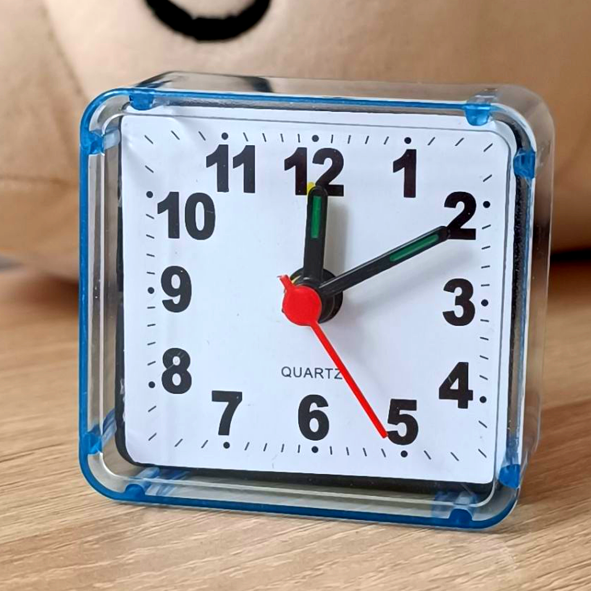 Часы настольные с будильником, цвет голубой