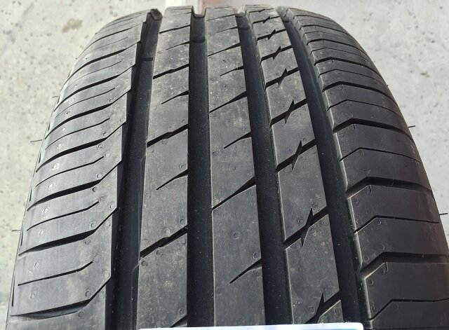 Шина Sailun ATREZZO ELITE 185/60 R15 88H