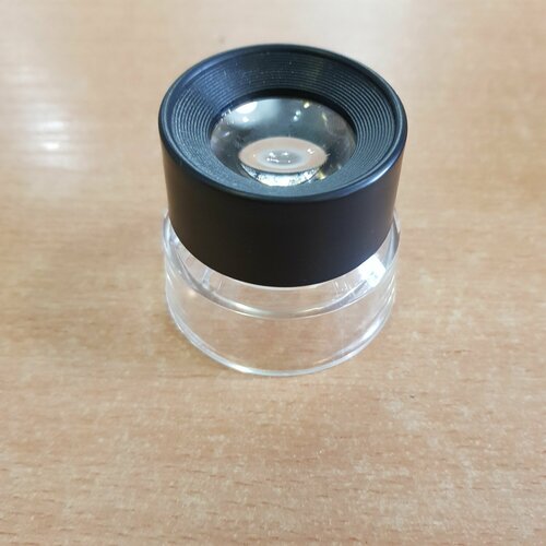 Лупа диаметр 3см кратность 10х 5х5х5см 850₽