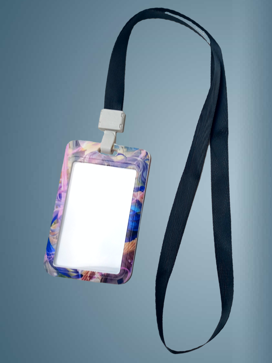 Чехол для бейджа Melody, на ленте, пластик, вертикальное крепление черно/сиреневый — фото 1