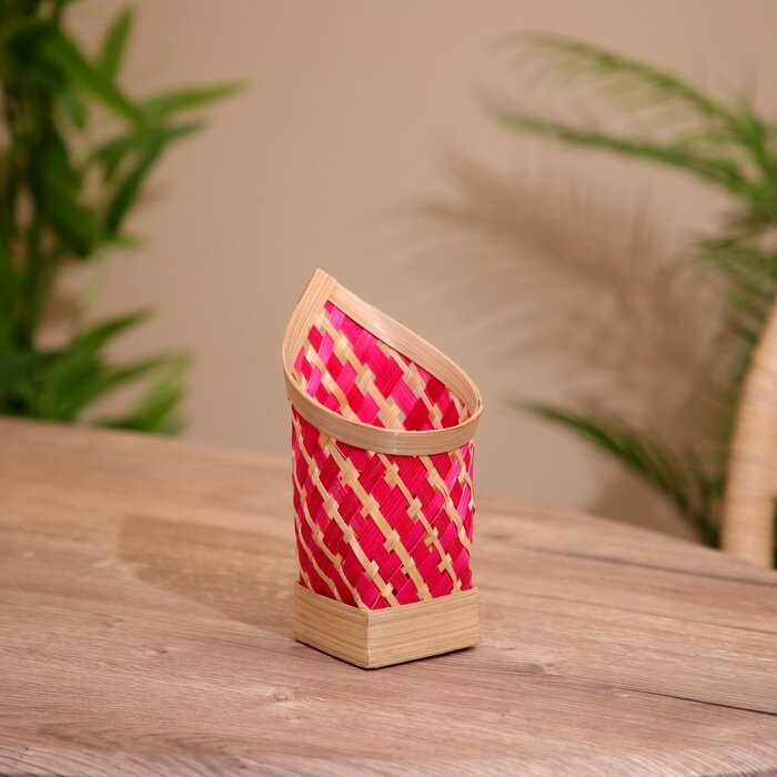 Салфетница плетёная из бамбука 10×14×17 см